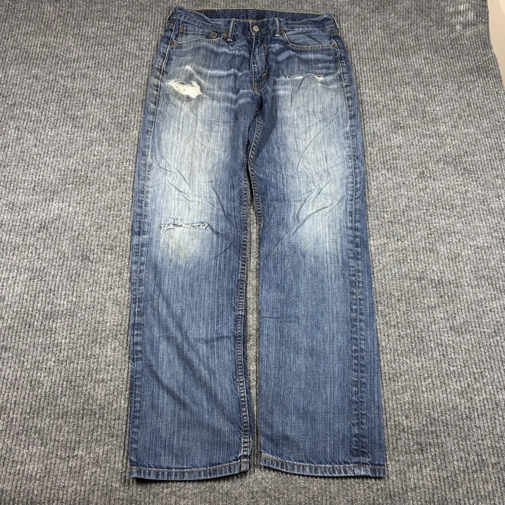 Levis 514 Straight Fit Jeans Mens 33x32 Blue Distressed Denim 00514-0541